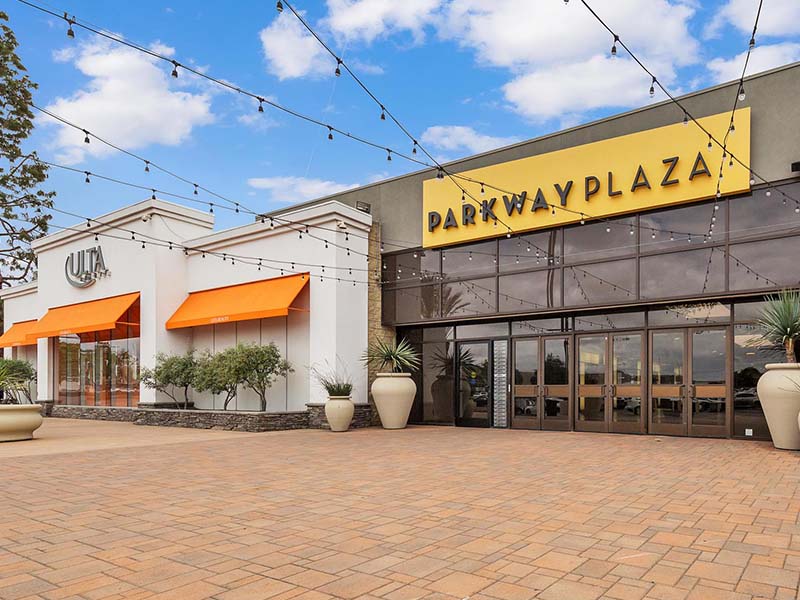 Parkway Plaza